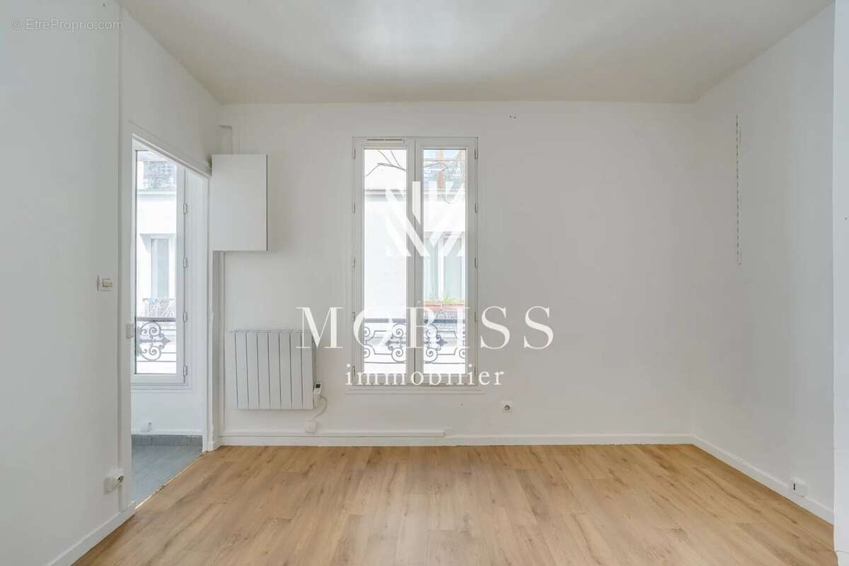 Appartement à PARIS-18E