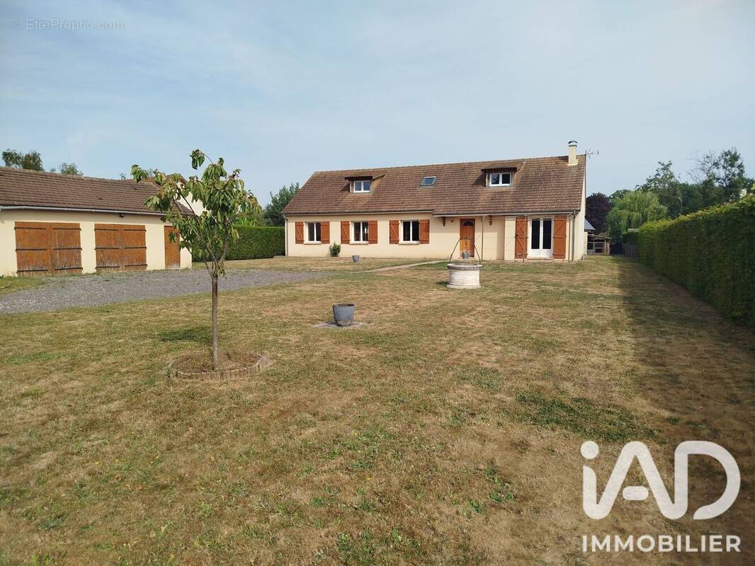 Photo 1 - Maison à FRANQUEVILLE