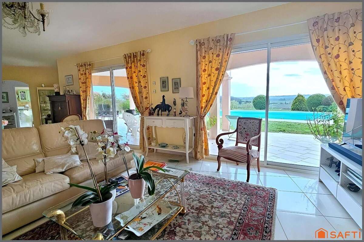Maison 148 m² à Pomport  - photo 4