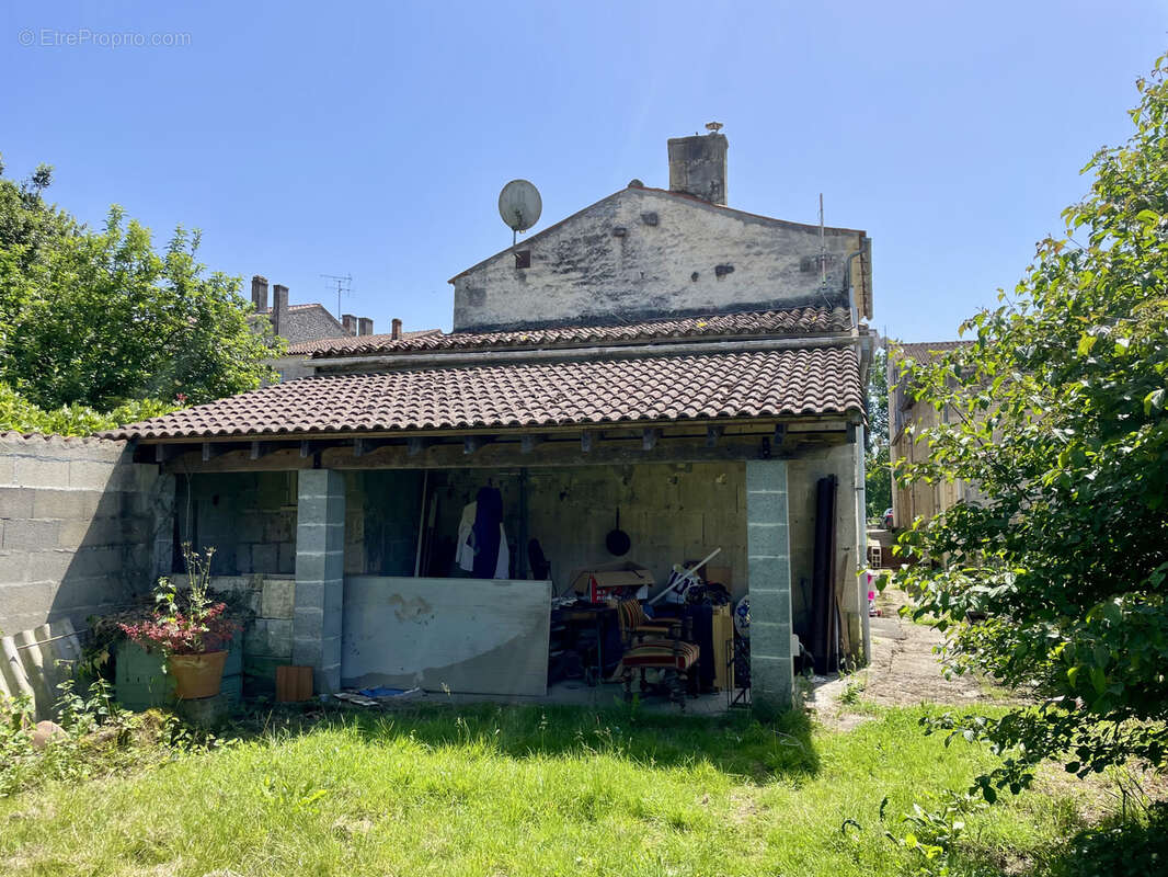 Maison à SAINT-SAVINIEN