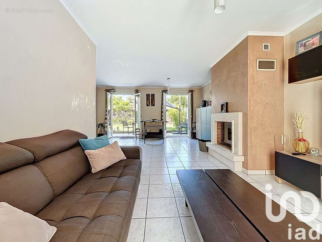 Photo 4 - Maison à OSNY