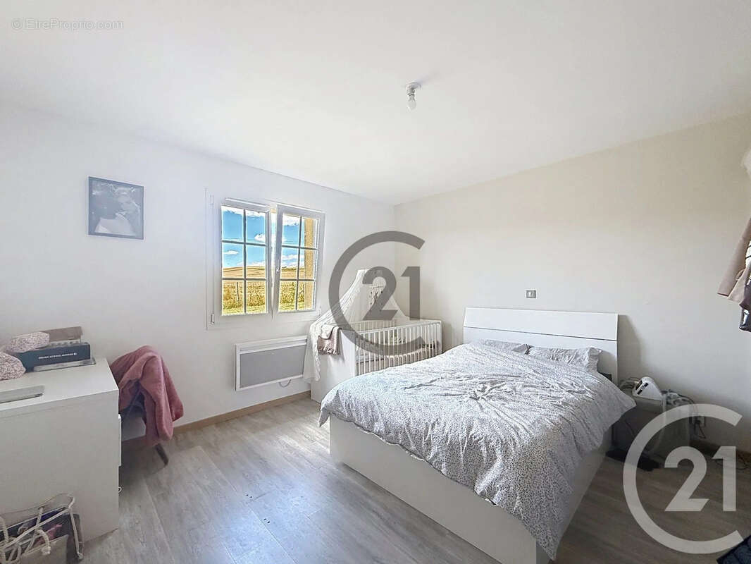 Maison 122 m² à Cresantignes  - photo 7