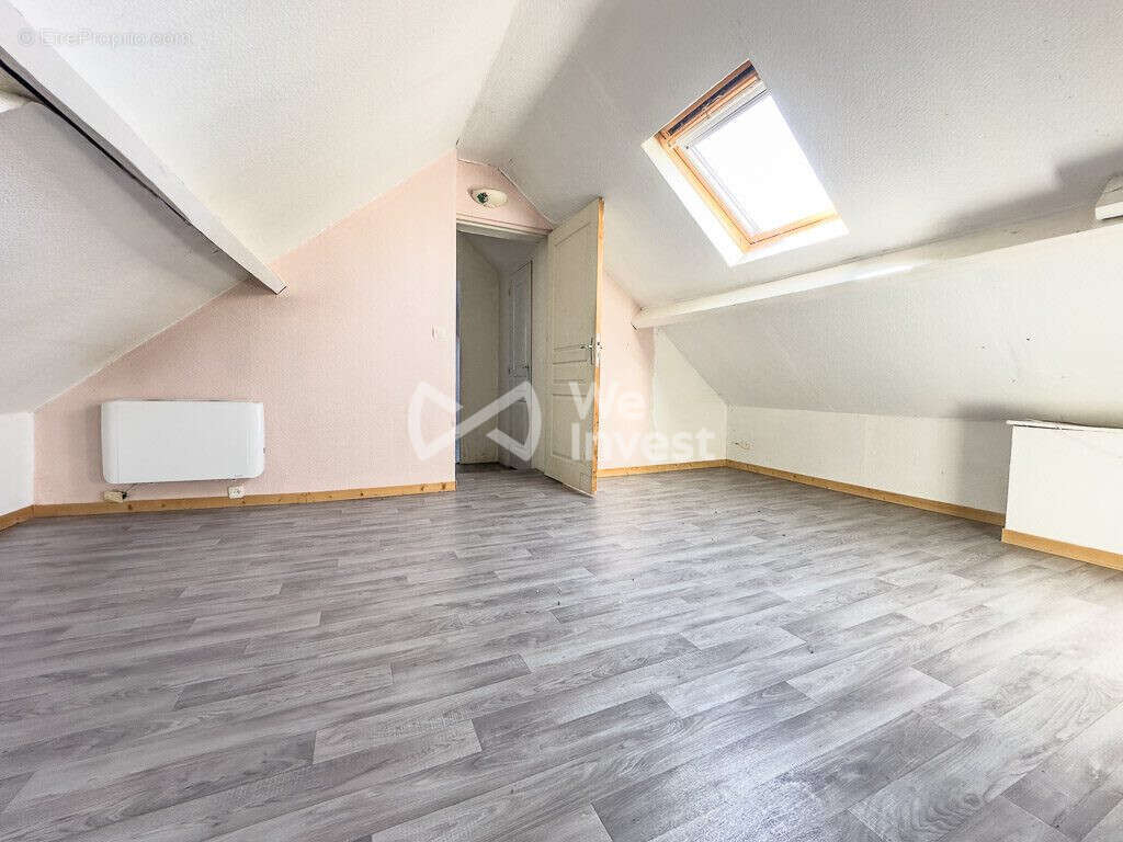 Maison 112 m² à Crouy-Sur-Ourcq  - photo 8