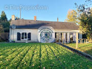 La maison avec son jardin. - Maison à RAUVILLE-LA-PLACE