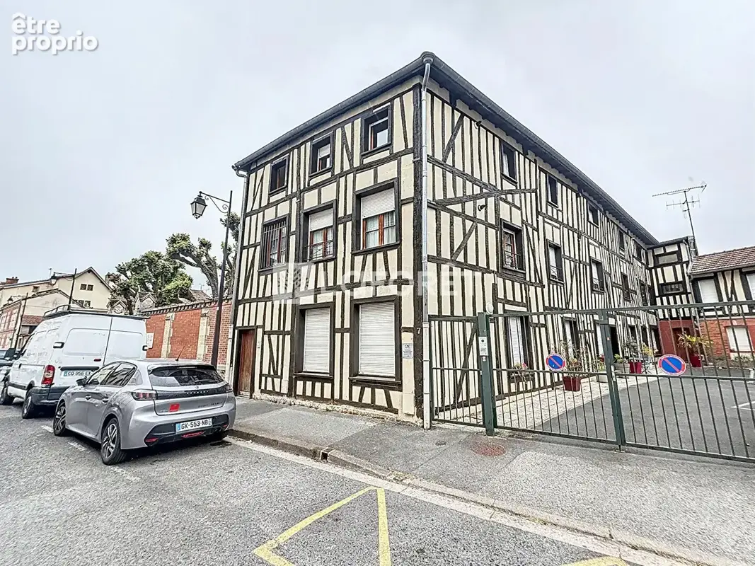 Appartement a renover chalons en champagne - 3 pièce(s) - 69.45 m2 - photo 8