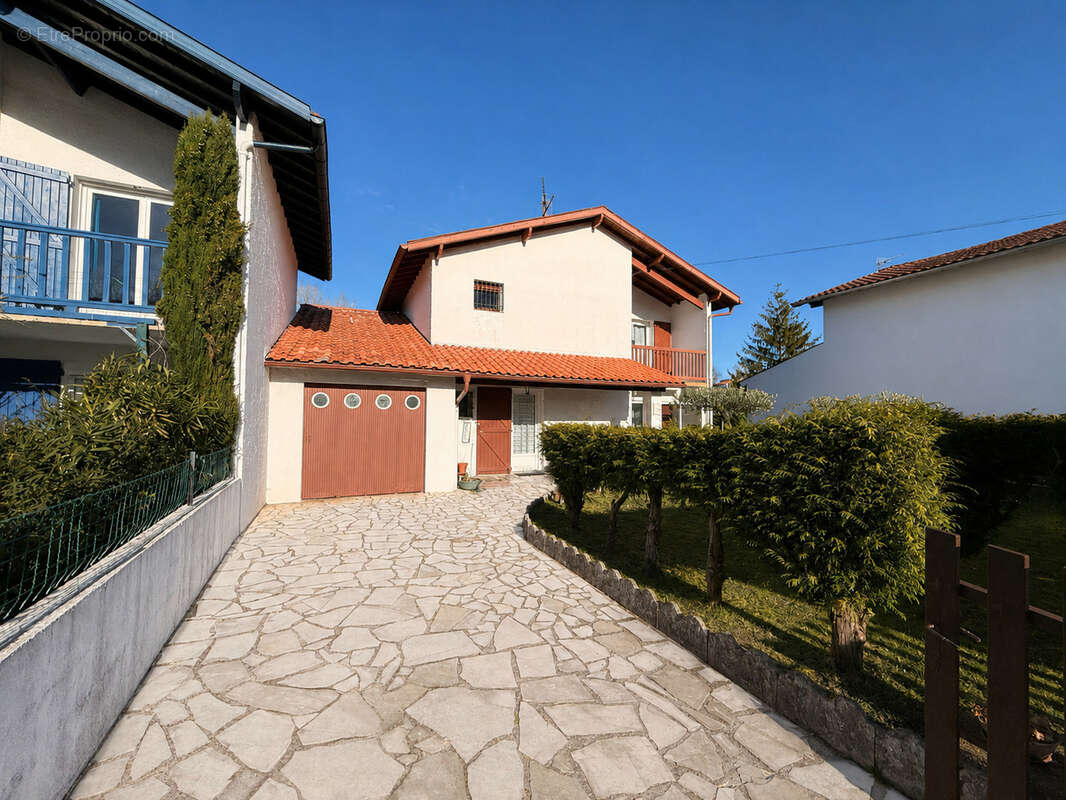 Maison à ARCANGUES