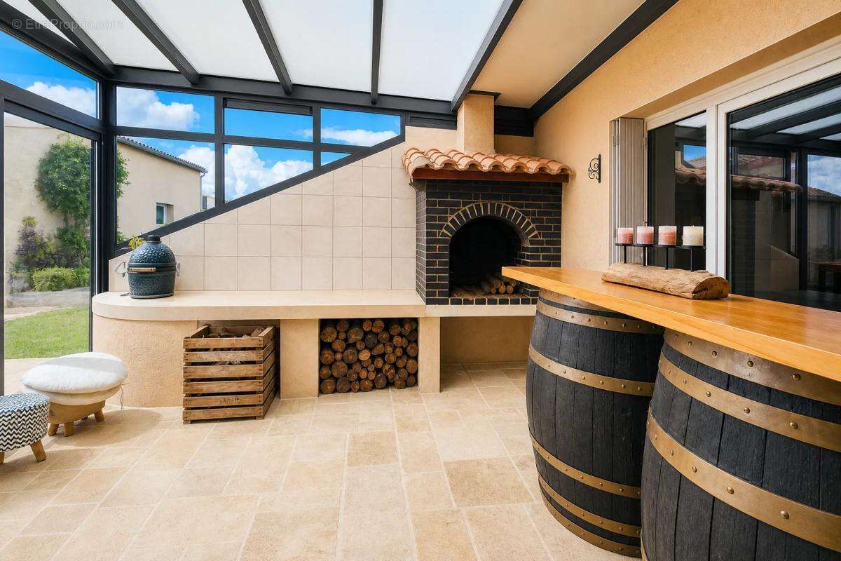 Maison à COULOMBIERS