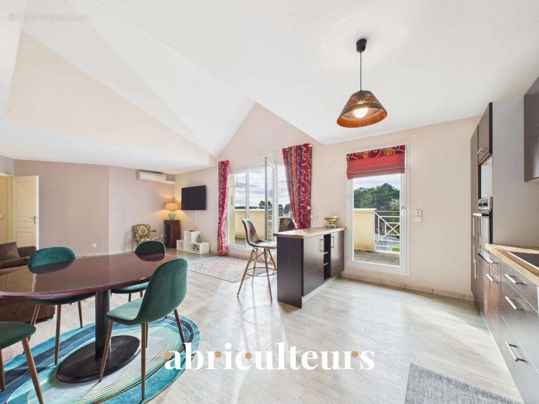 Appartement à GUJAN-MESTRAS