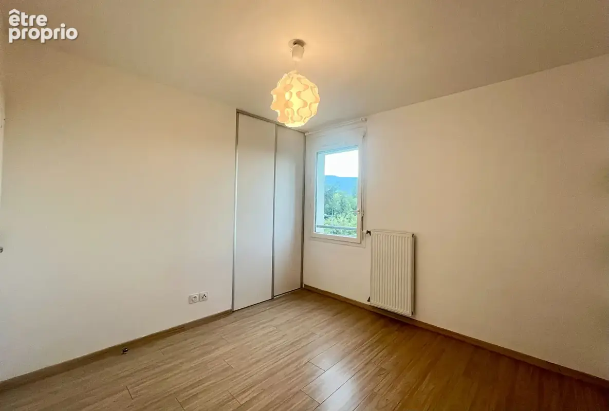 Appartement Chambéry 3 pièces 64 m2 avec garage double - photo 3