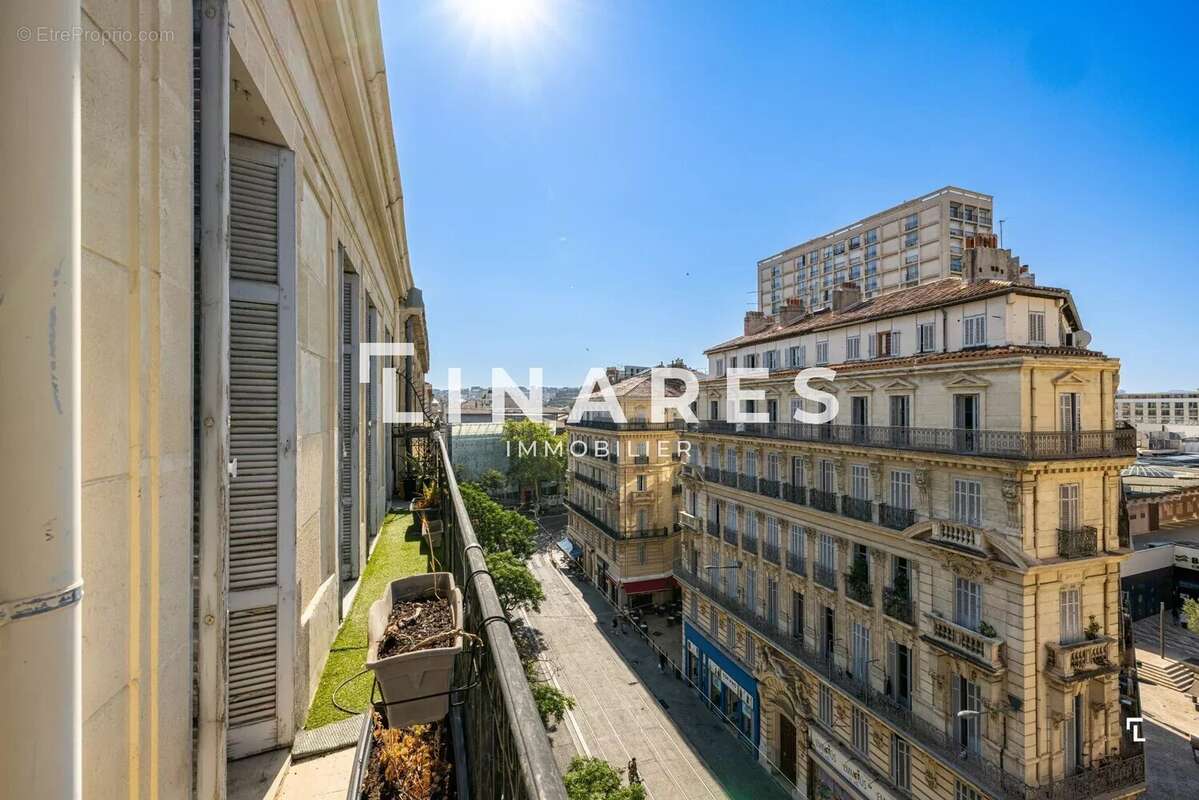 HELENA - Appartement T3 de 105m² - Balcon - 13001 Vieux-Port - photo 14