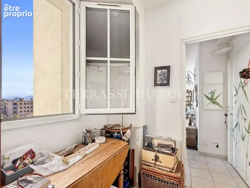 Vente Appartement T2/3 de 58 m2 LC avec Grande Terrasse, Parking Privatif et Cave - Montolivet Marseille 12 - photo 17