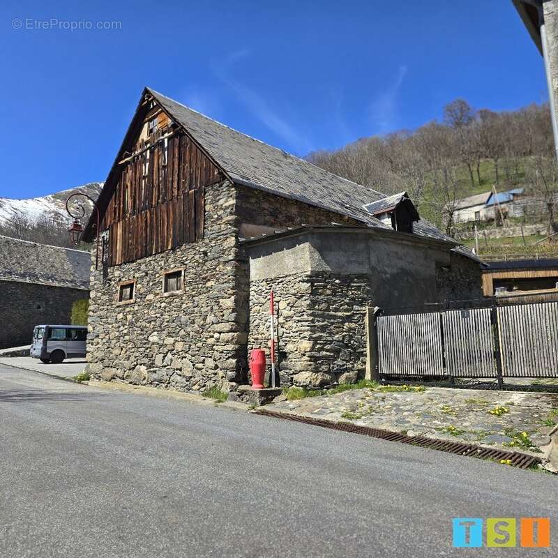 Maison à GOUAUX-DE-LARBOUST