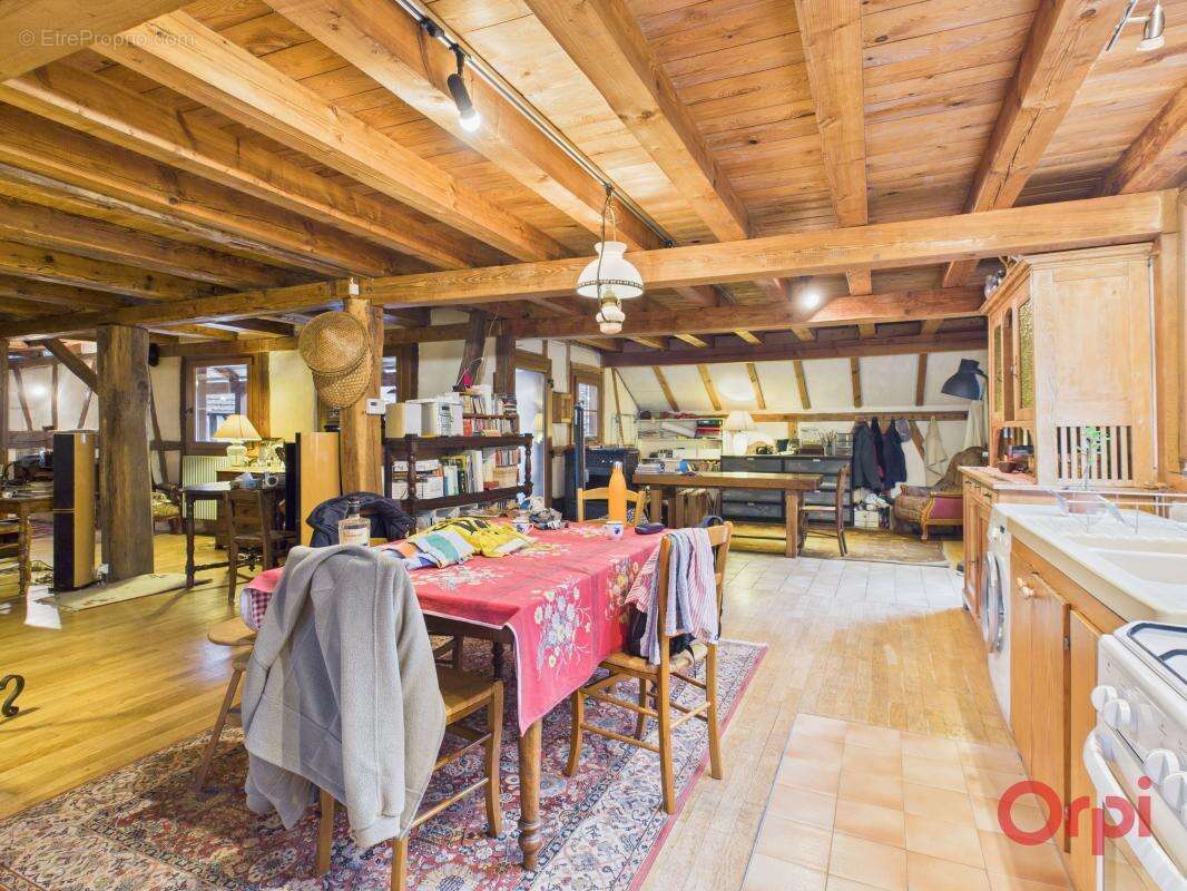 Maison à NIEDERSTEINBACH