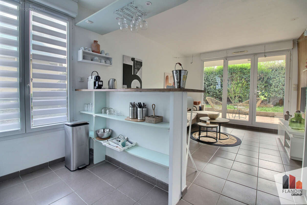 Appartement à VOURLES