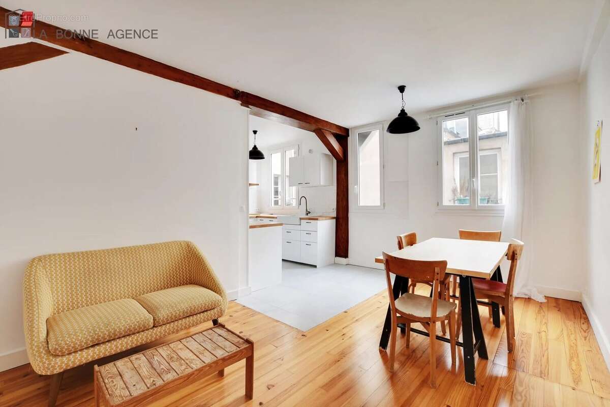 Appartement à PARIS-11E