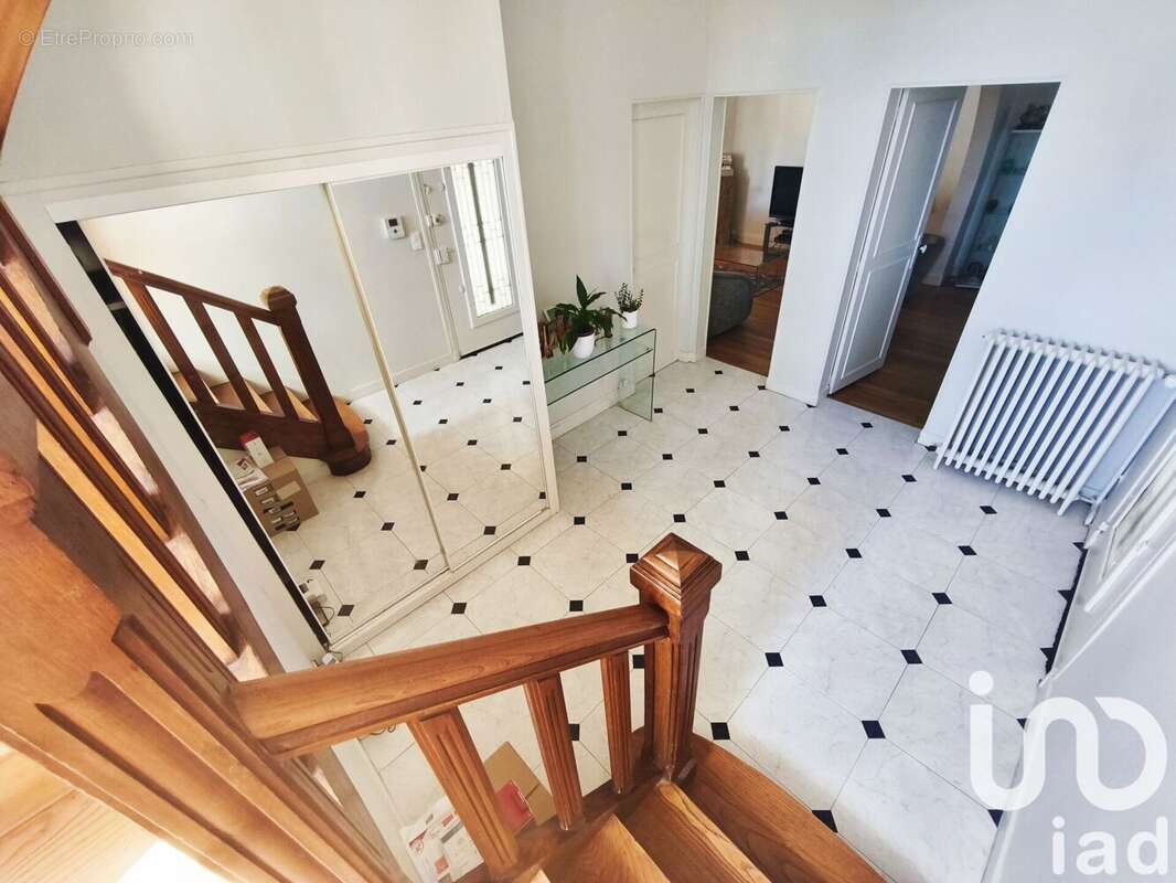 Maison 180 m² à Aiffres  - photo 5