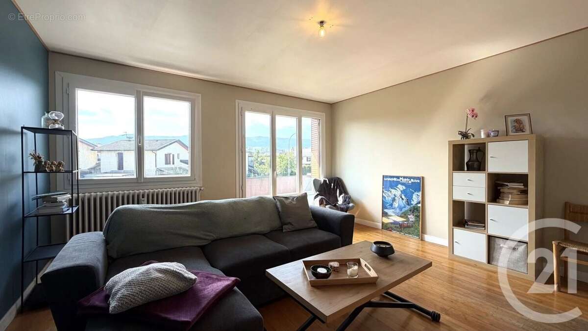Appartement 92 m² à Rumilly  - photo 7