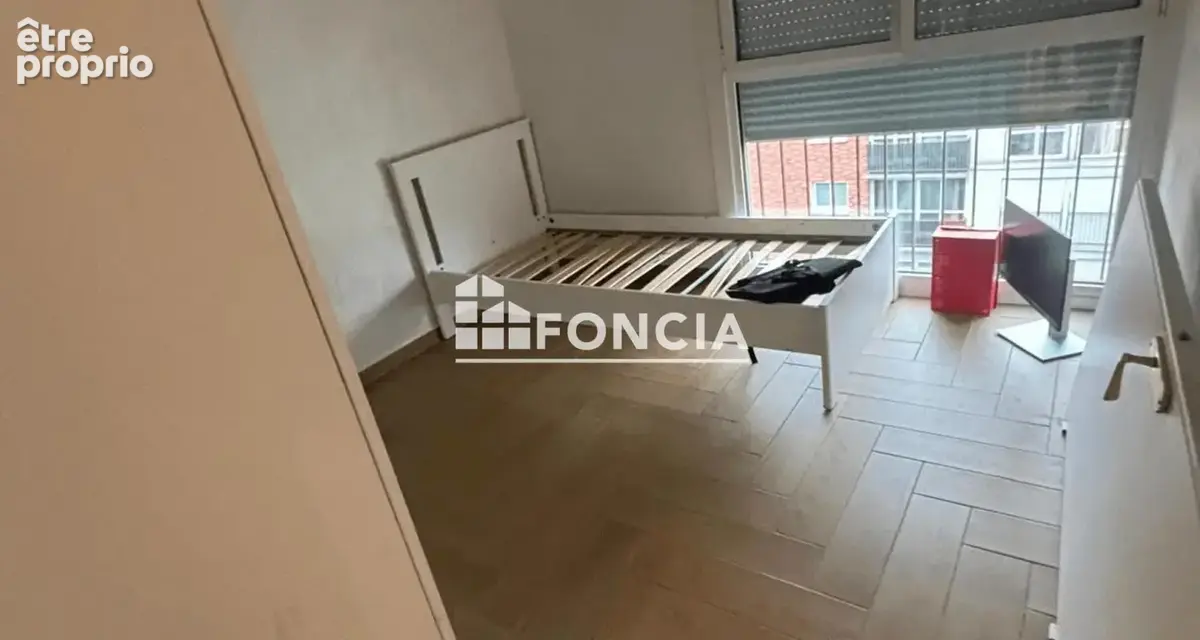 Appartement 4 pièces avec balcon, parking et cave - photo 5