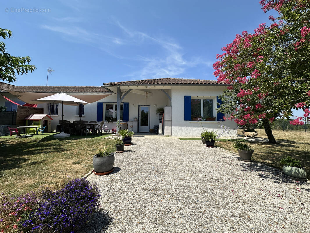 Maison à SAINT-VINCENT-JALMOUTIERS