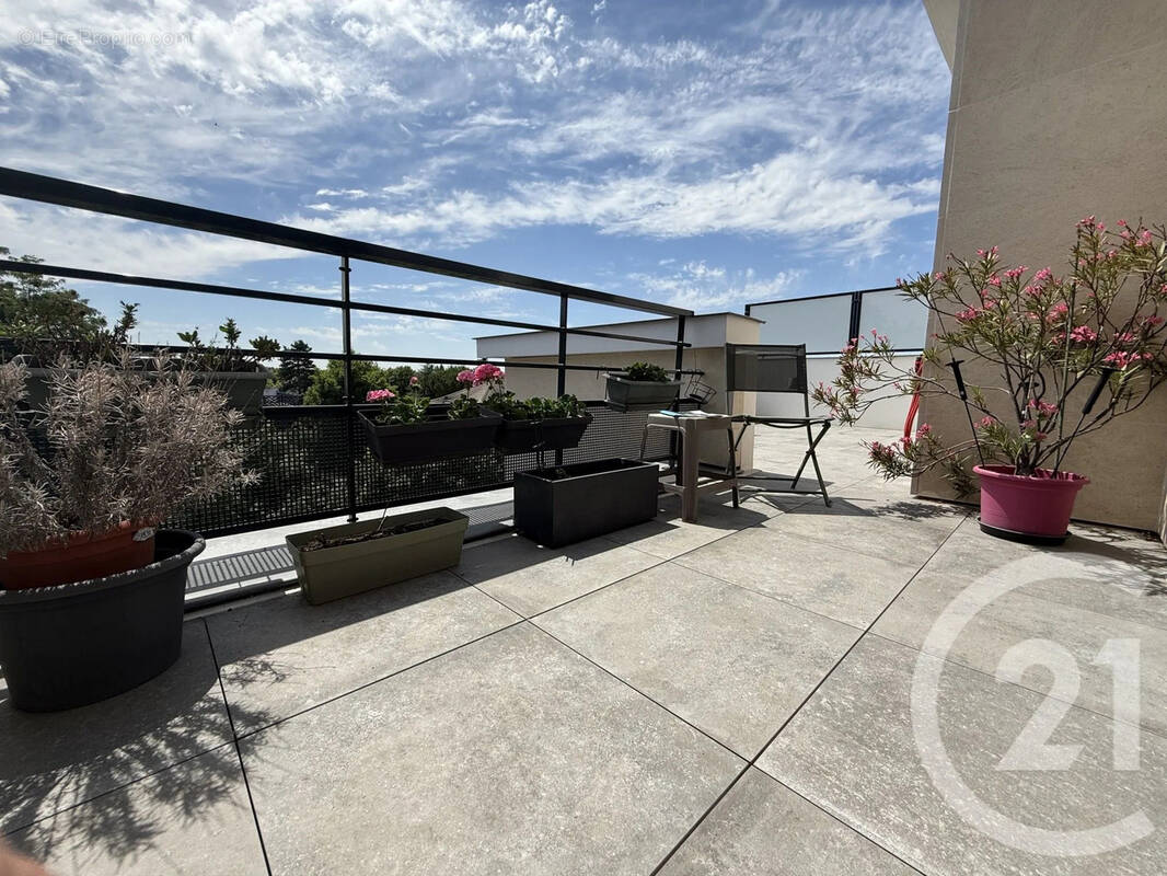 Appartement à SAINT-MAUR-DES-FOSSES