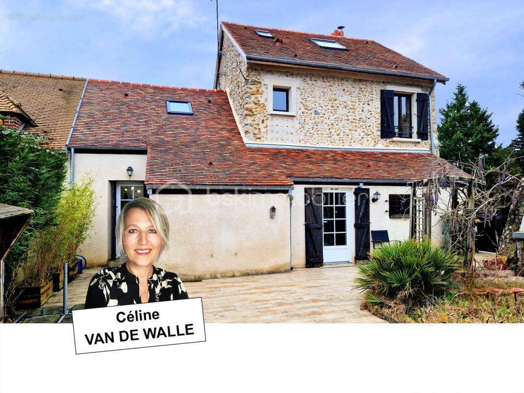 Maison à BAZAINVILLE