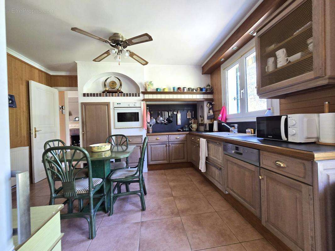 Maison à BAZAINVILLE