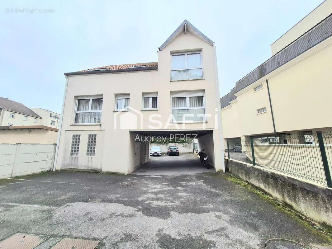 Photo 9 - Appartement à PONTAULT-COMBAULT
