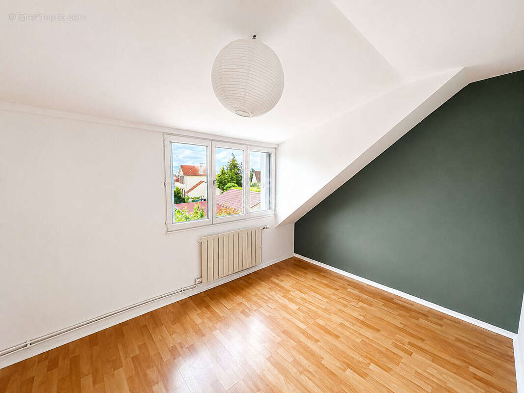 Maison Verneuil-sur-seine 5 pièce(s) 83 m2 - photo 11