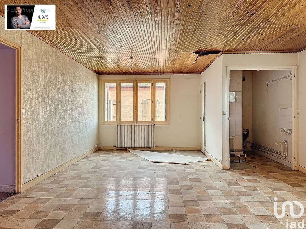 Photo 5 - Commerce à LONGUEAU