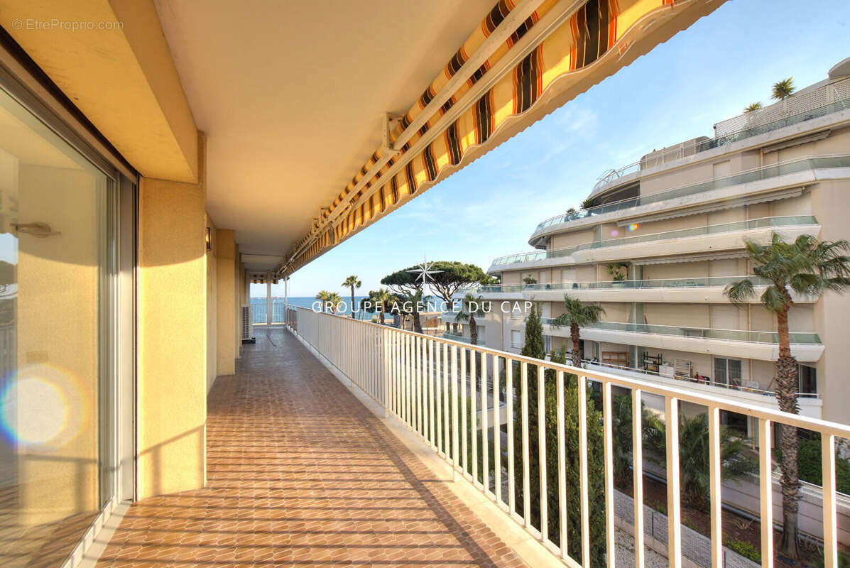 Appartement à FREJUS