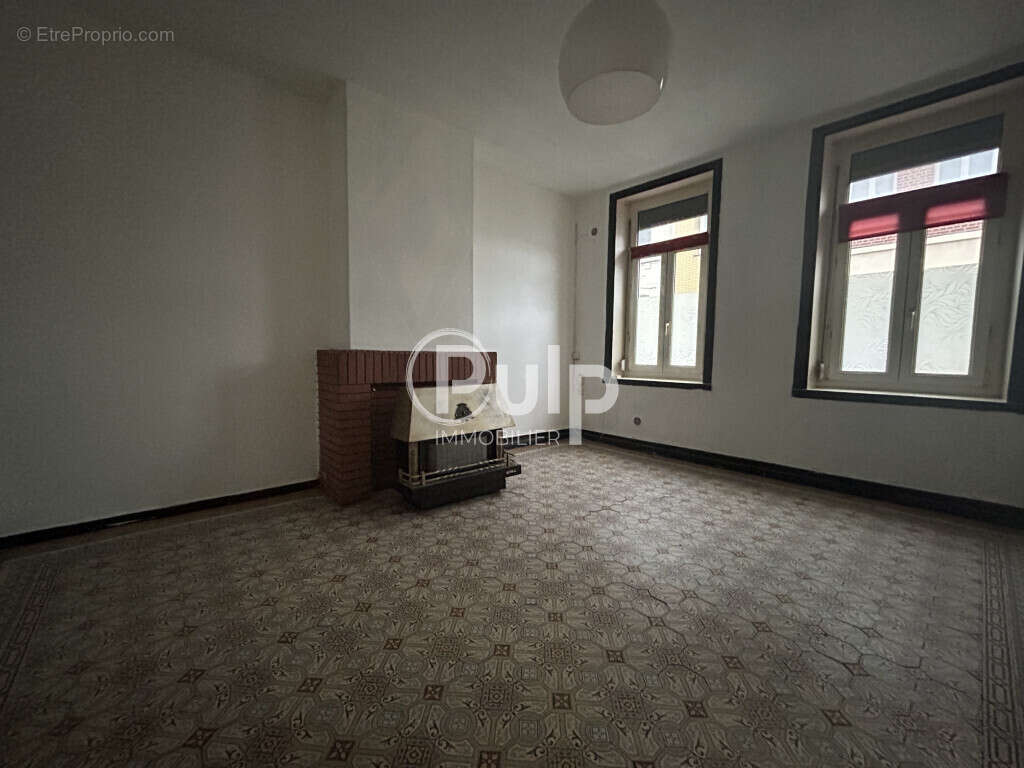 Maison à HENIN-BEAUMONT