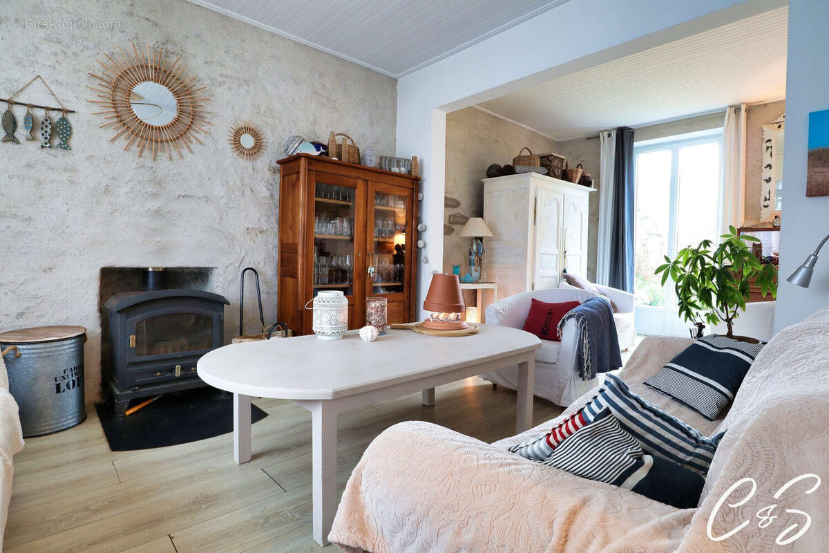Maison à LOCTUDY