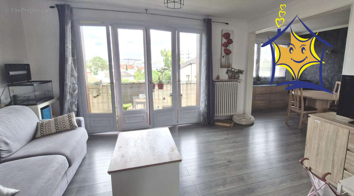 Appartement à VIRY-CHATILLON