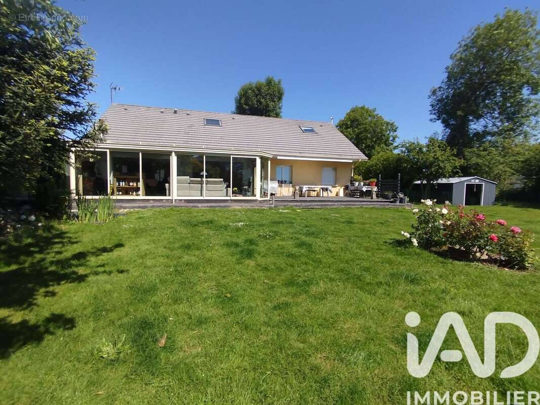 Maison 255 m² à Bosrobert  - photo 2