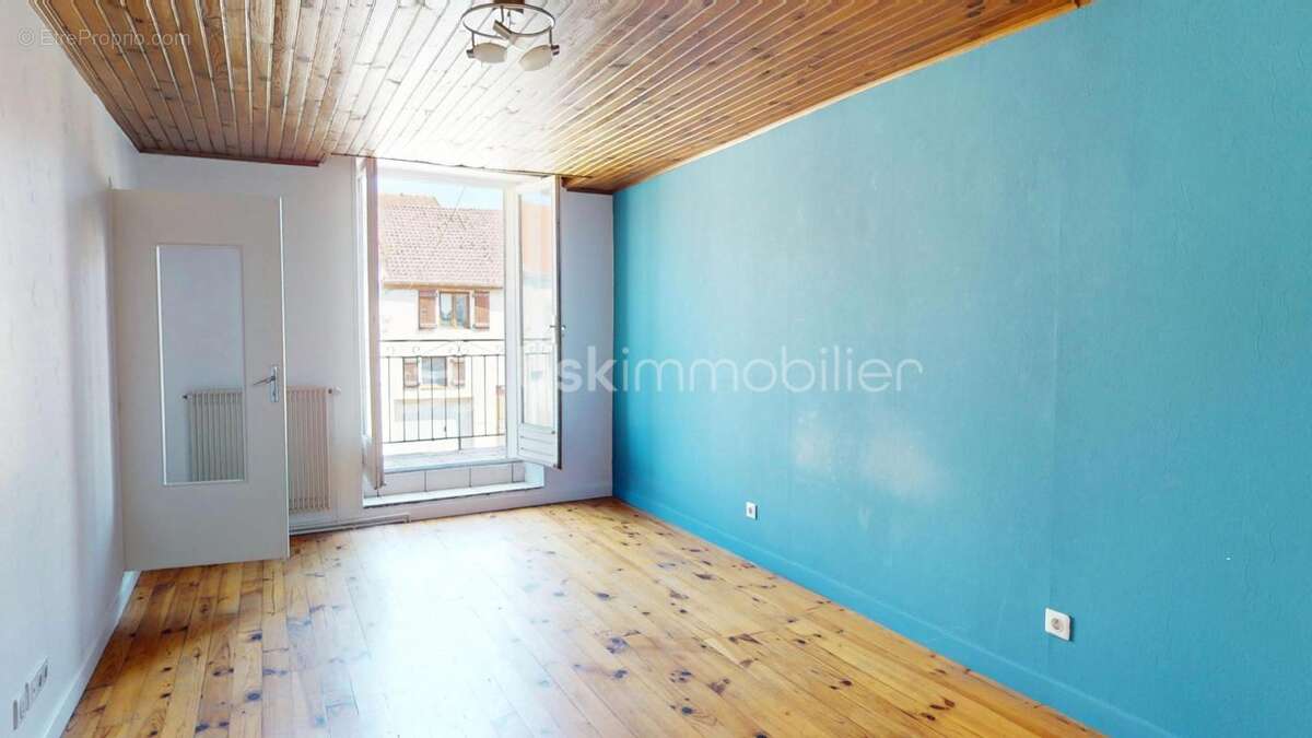 Ancienne boulangerie + logement atypique – terrain 790 m² - photo 11