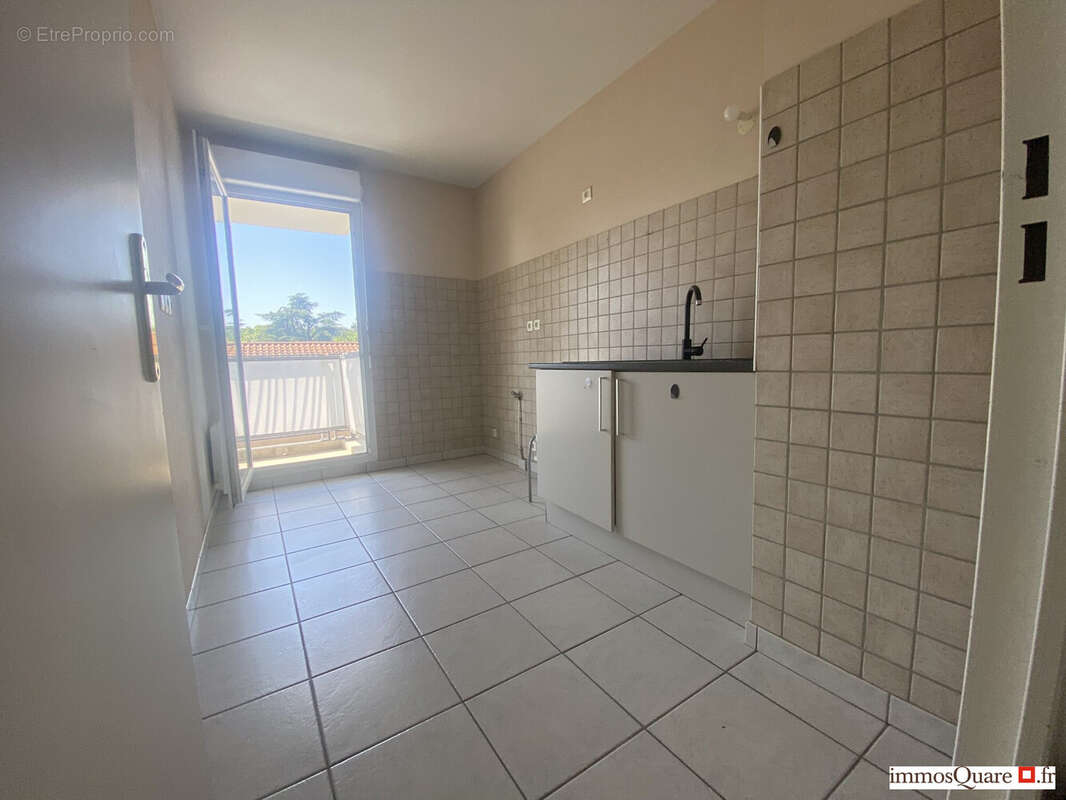 Appartement à LYON-8E
