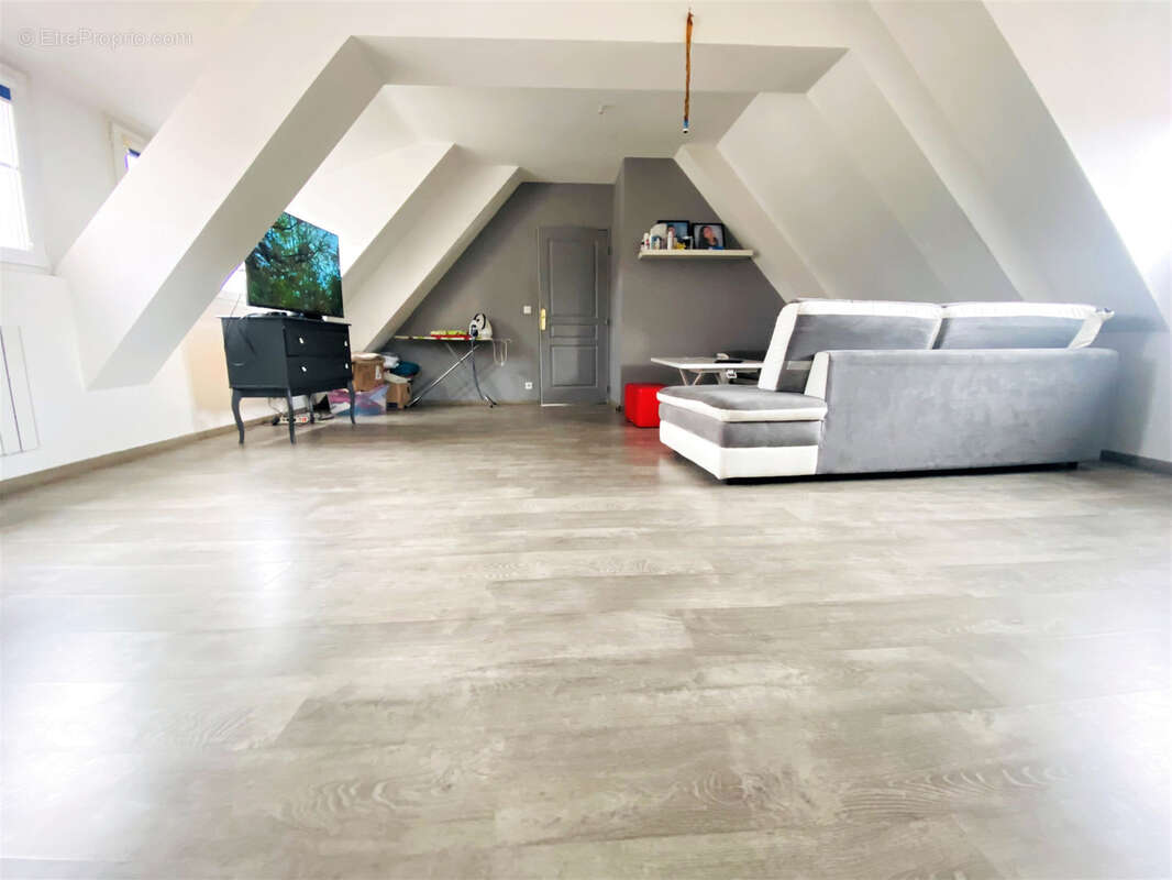 Appartement à SAINT-WITZ