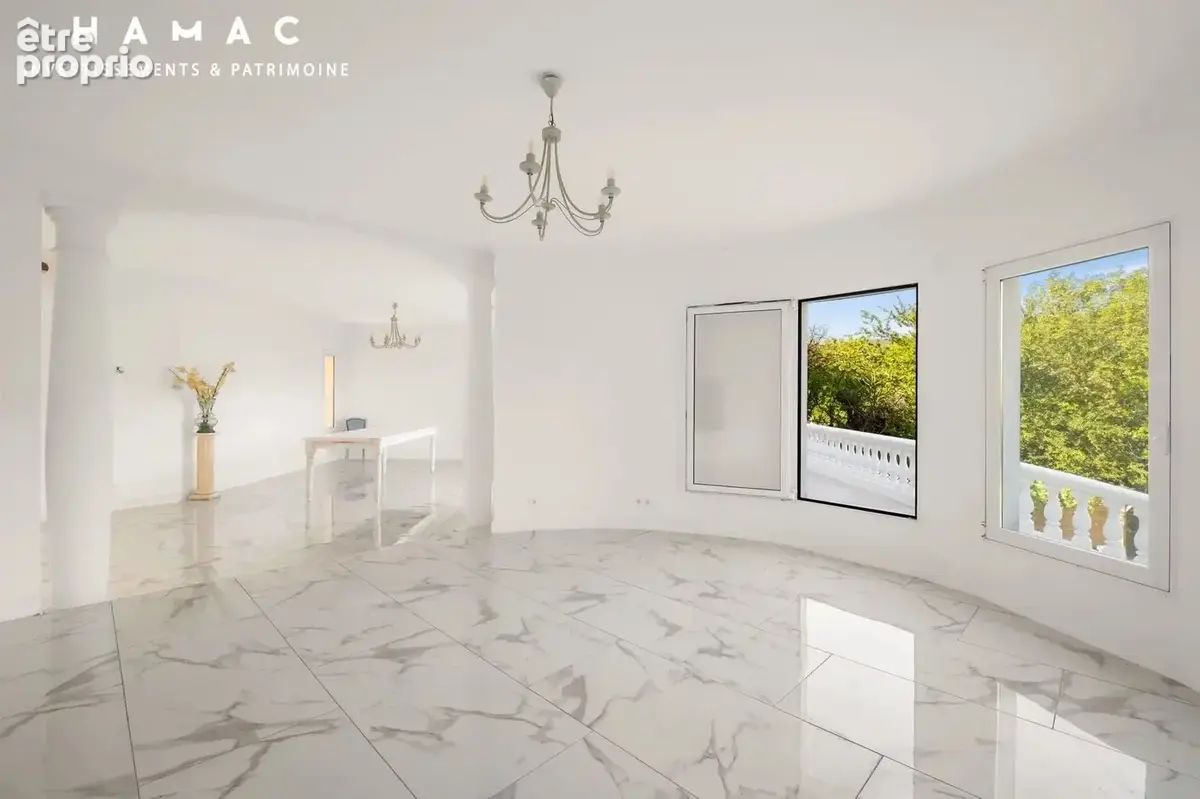 Maison -  6 pièces - Rochetaillée -sur-Saône - photo 7