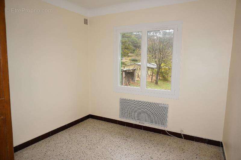 Maison à CHATEAUVERT