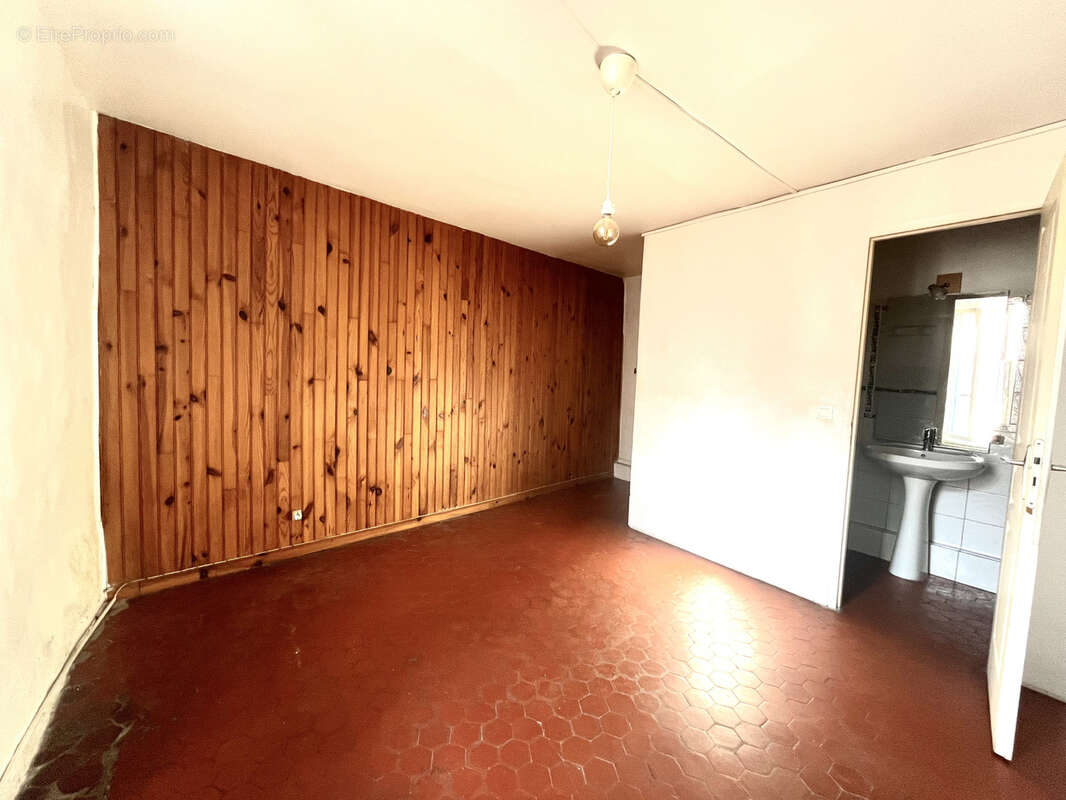 Appartement à MARSEILLE-12E