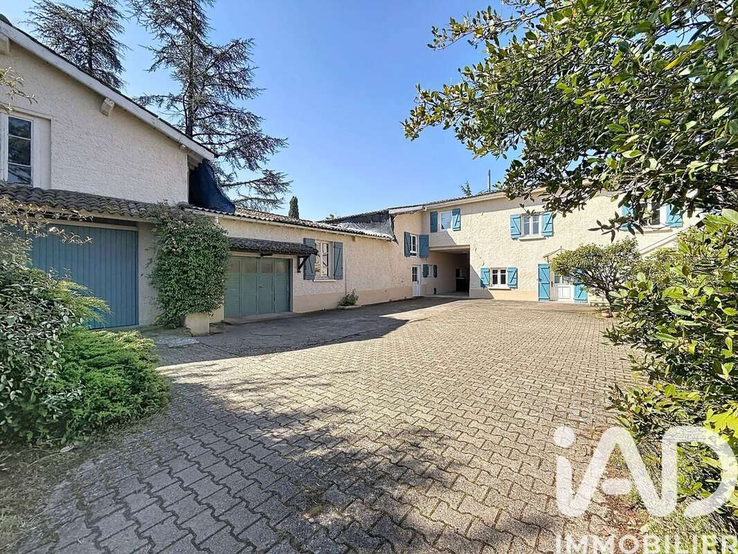 Photo 2 - Maison à FRANCHEVILLE
