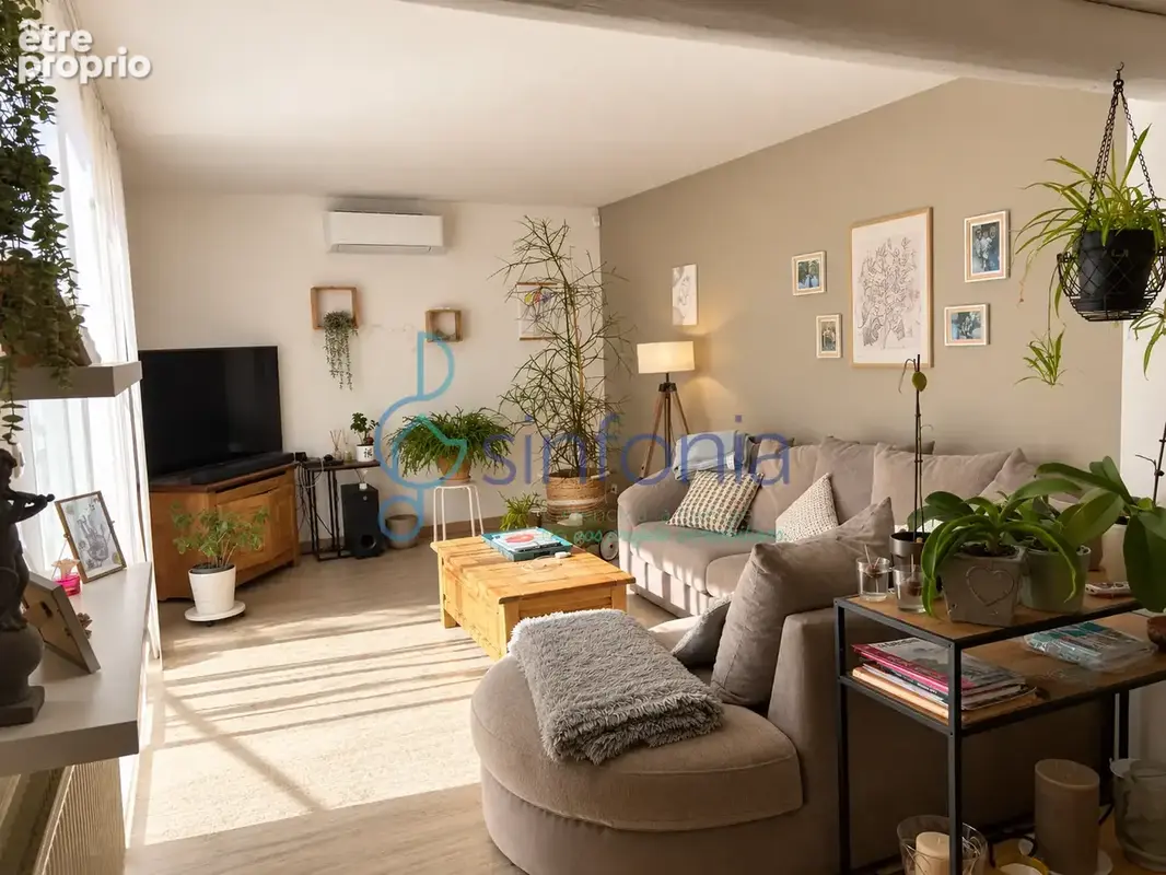Maison de plain-pied de 116 m2   Russan, Sainte-Anastasie - photo 3