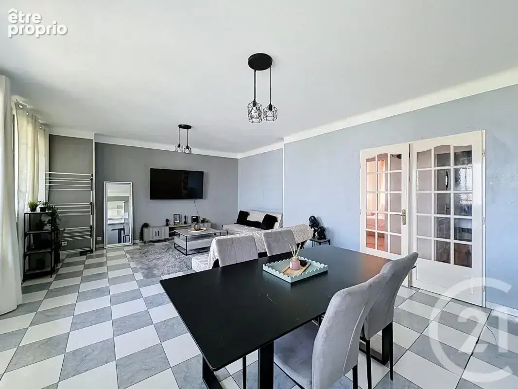 Appartement 83 m² à Lyon-8e  - photo 5