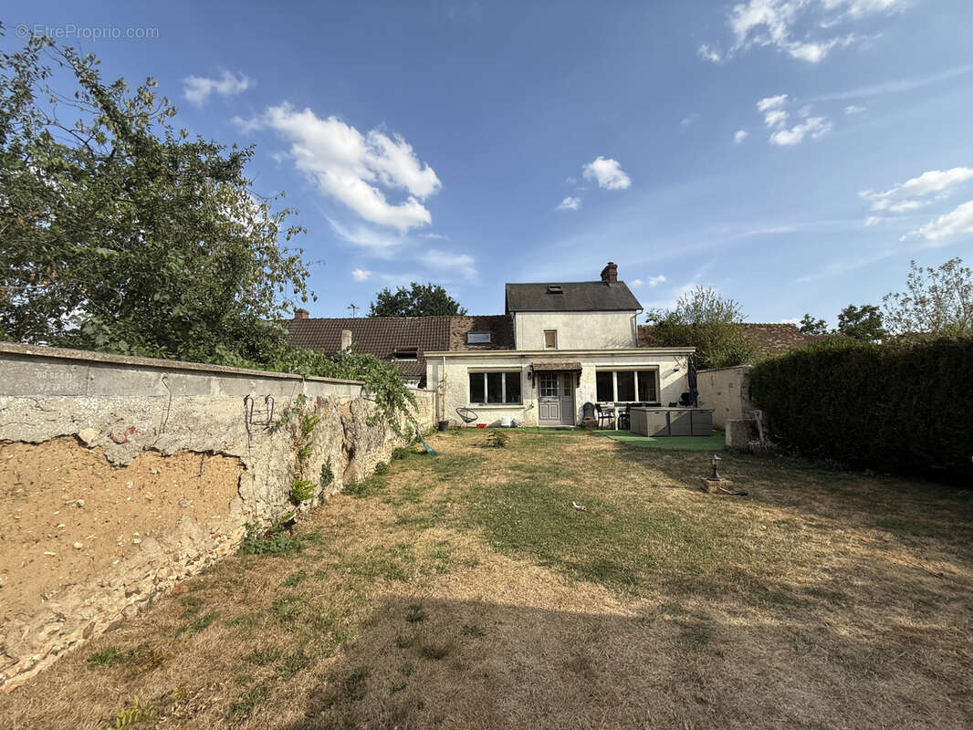 Maison familiale de 124m2, 3 chambres située sur une commune avec école à 10 mn de Anet - photo 21