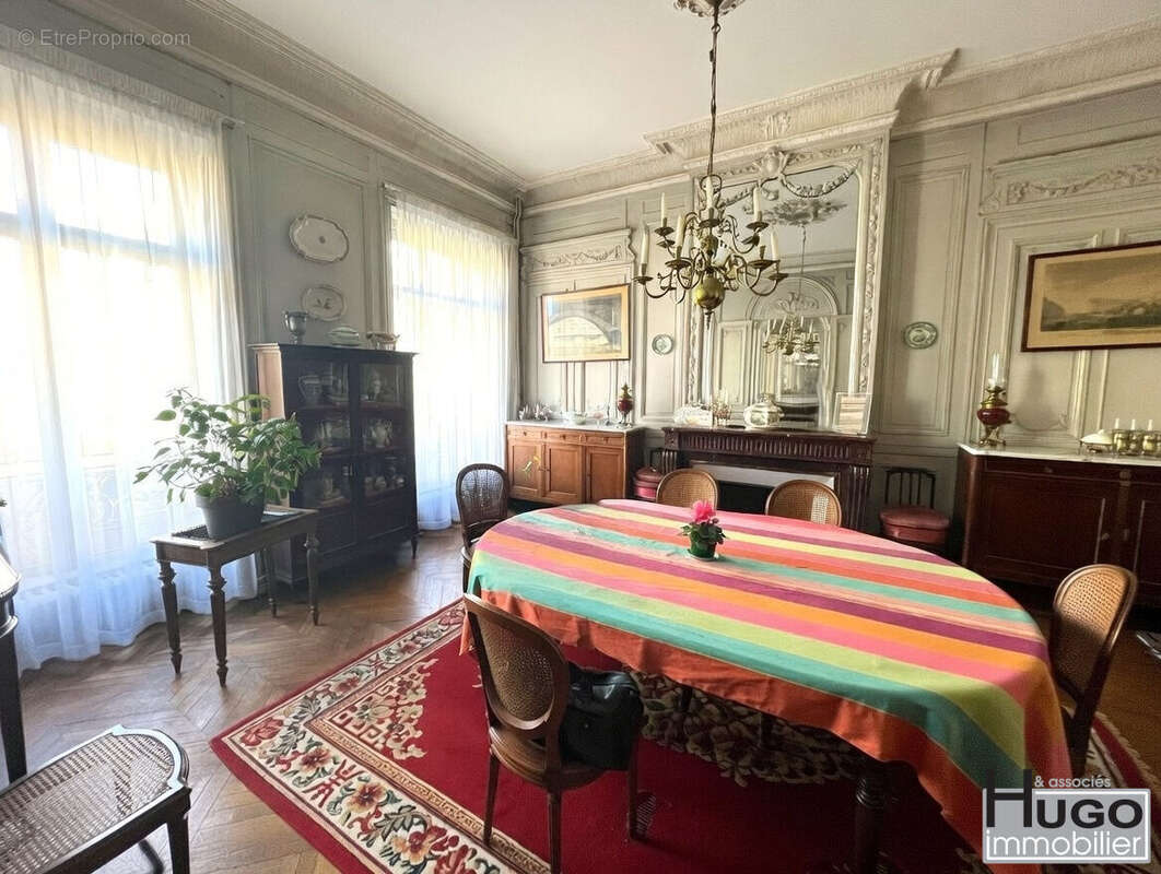 Commerce à BORDEAUX