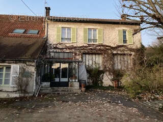 Maison à GIF-SUR-YVETTE