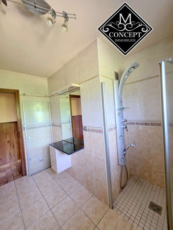 Appartement à QUINTAL