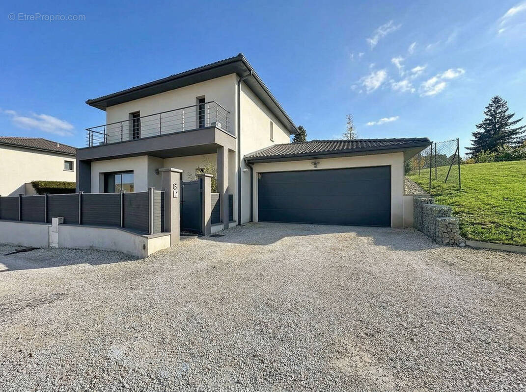 Maison à POLLIONNAY