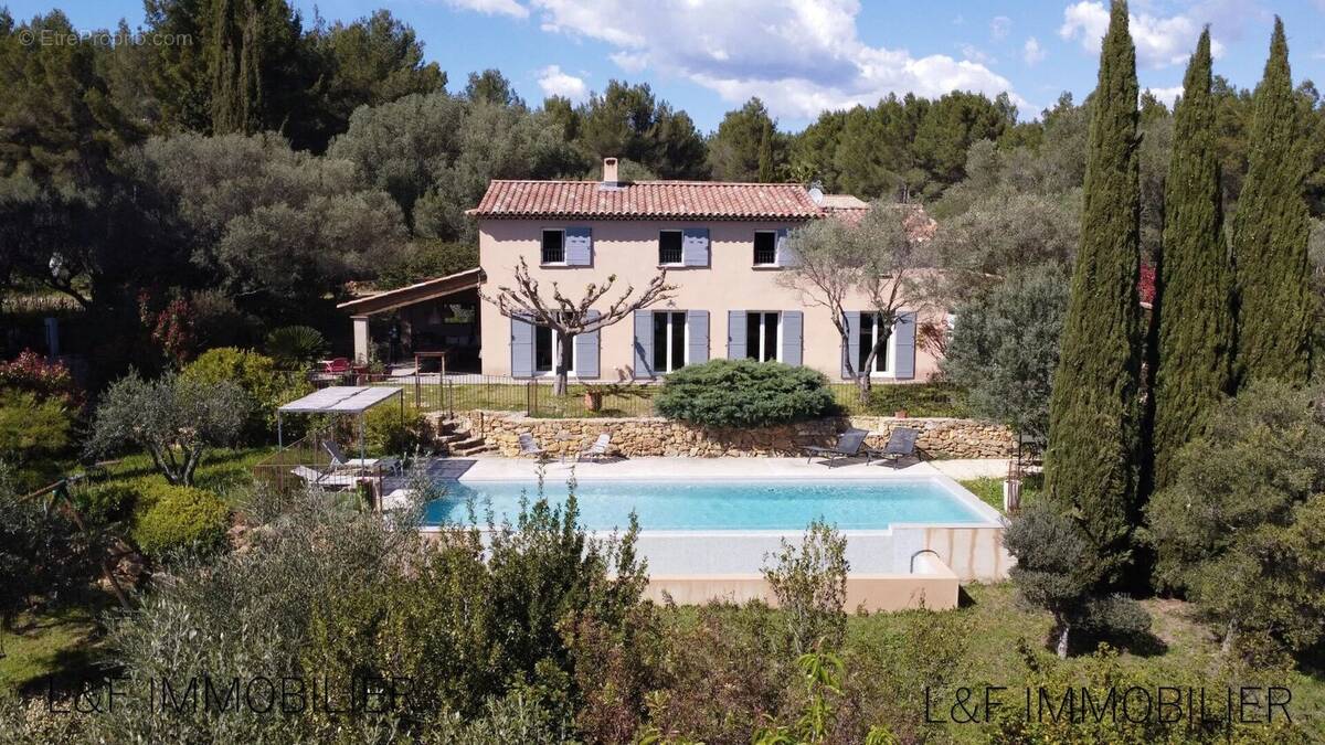 Maison à LA CADIERE-D'AZUR