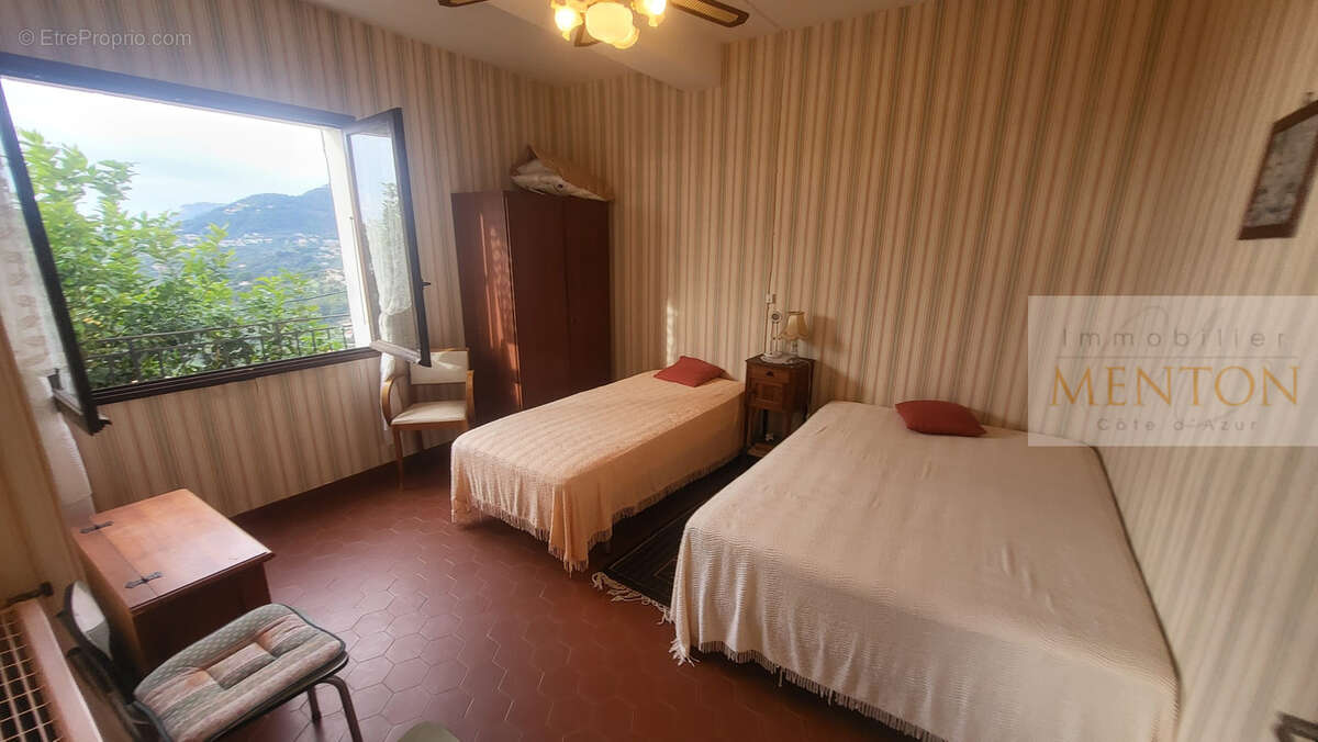 Appartement à MENTON